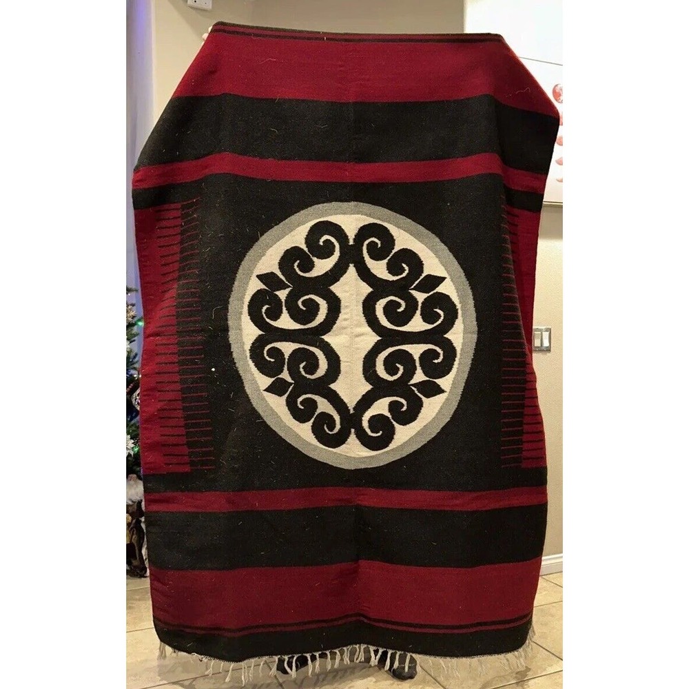 ANTIQUE SALTILLO BLANKET RUG *MEXICAN* LARGE RED c.1940'S. !VIBRANT COLORS!